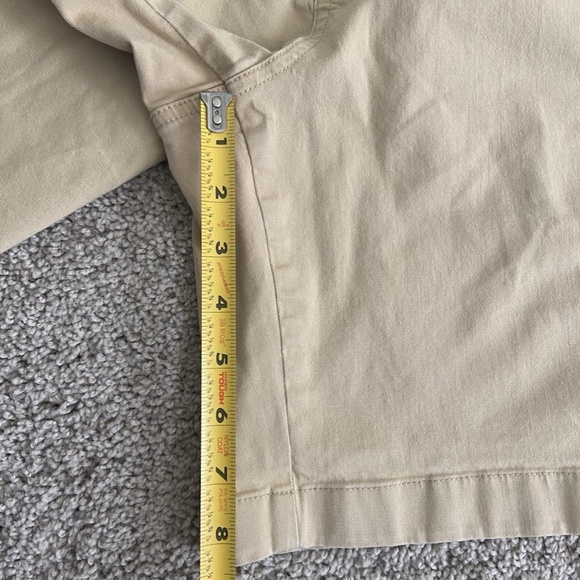 L.L.Bean Favorite Fit Womens Shorts Sz 12 Khaki High Rise Stretch Slash Pocket - Picture 9 of 11